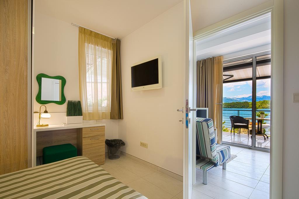 Aruba Apartments Tivat Eksteriør bilde