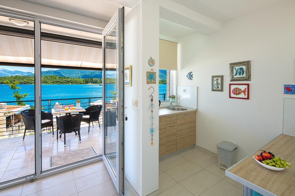 Aruba Apartments Tivat Eksteriør bilde