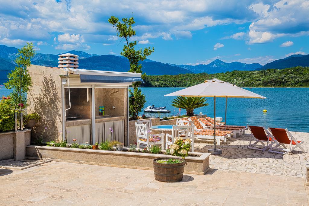 Aruba Apartments Tivat Eksteriør bilde